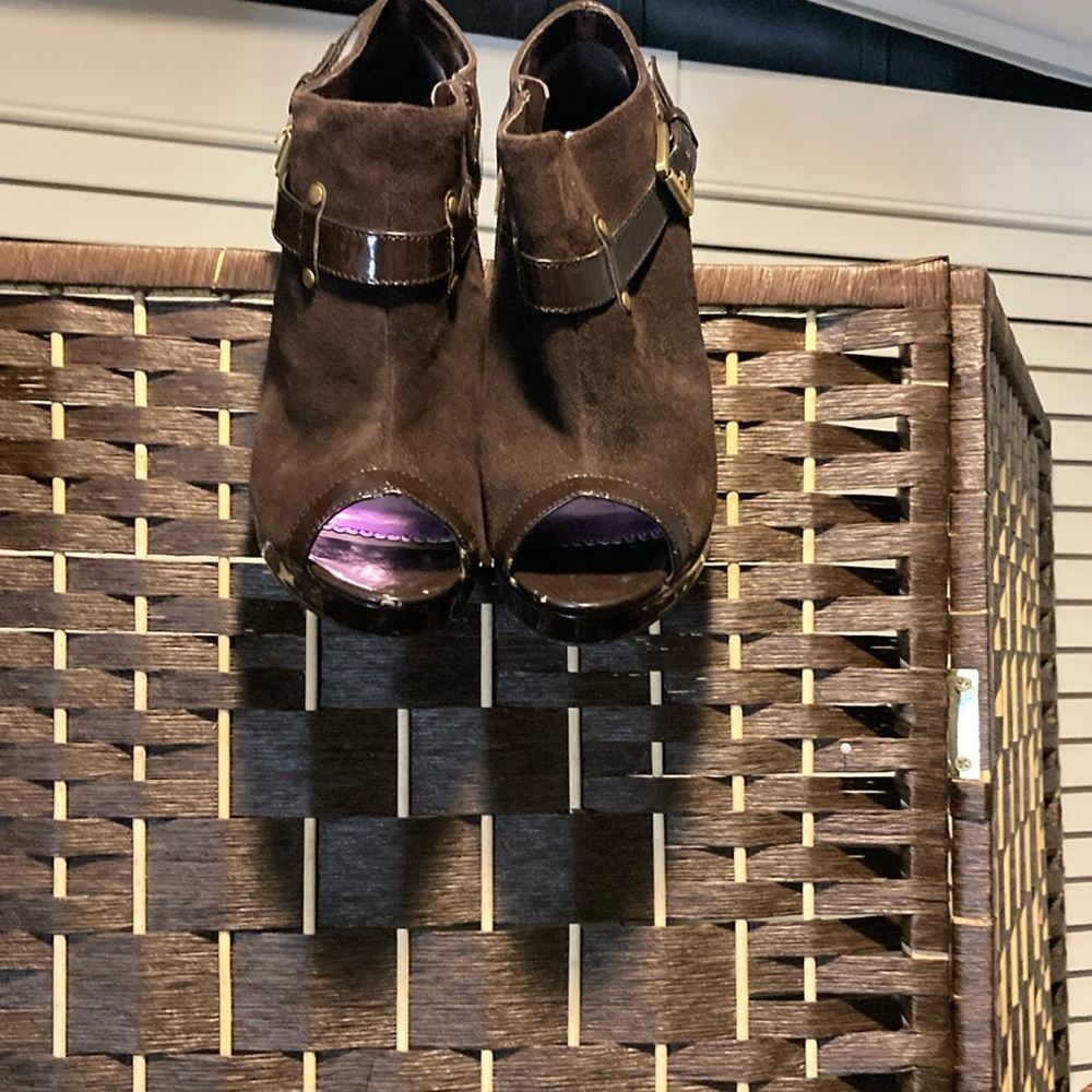 Ultra suede patent, leather chocolate brown bootie